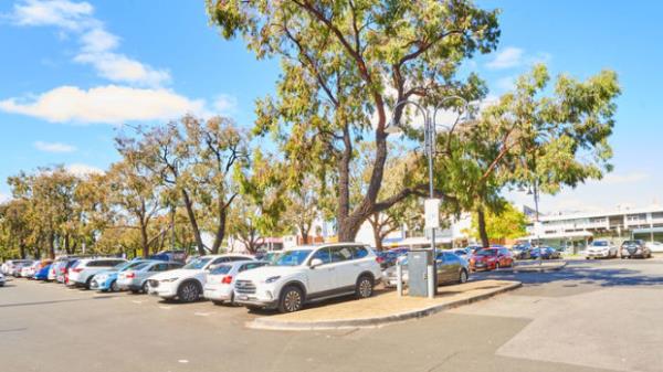 281 Springvale Road, Glen Waverley.